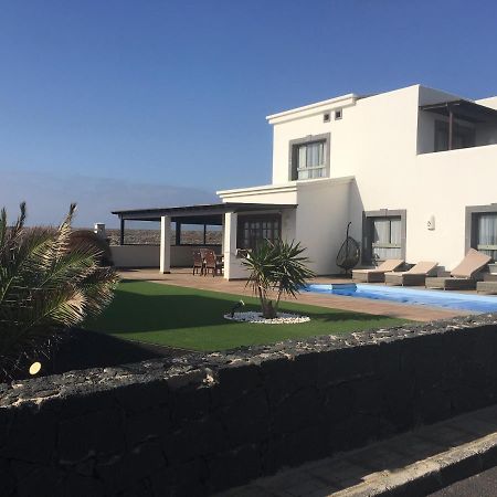 Luxury 3Bed Villa With Heated Private Pool, Full Sky And Free Wifi Playa Blanca  Ngoại thất bức ảnh