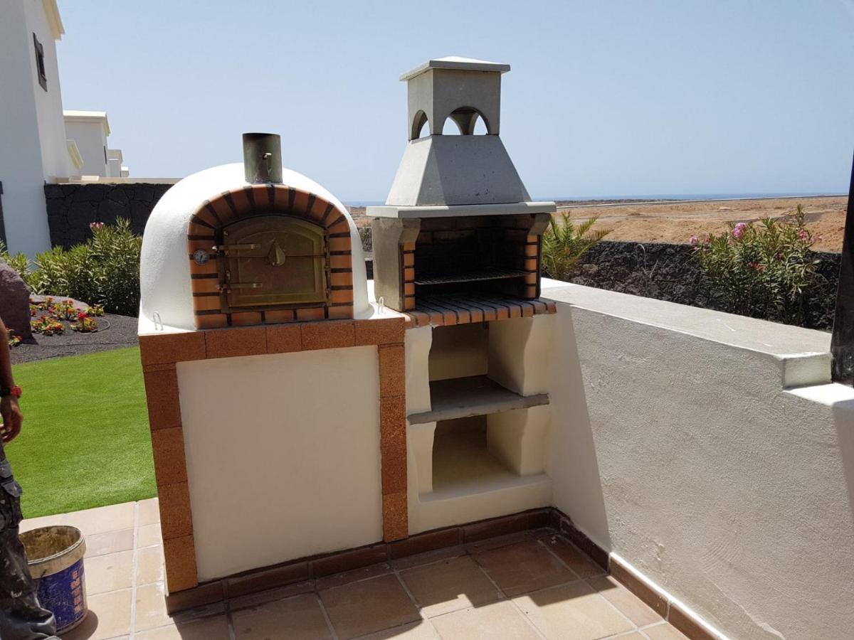 Luxury 3Bed Villa With Heated Private Pool, Full Sky And Free Wifi Playa Blanca  Ngoại thất bức ảnh