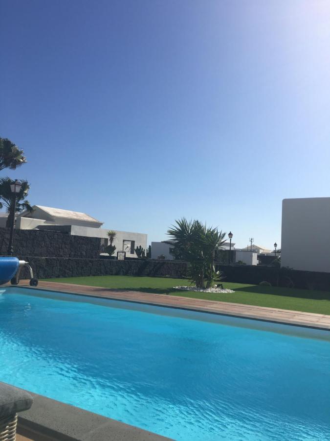 Luxury 3Bed Villa With Heated Private Pool, Full Sky And Free Wifi Playa Blanca  Ngoại thất bức ảnh